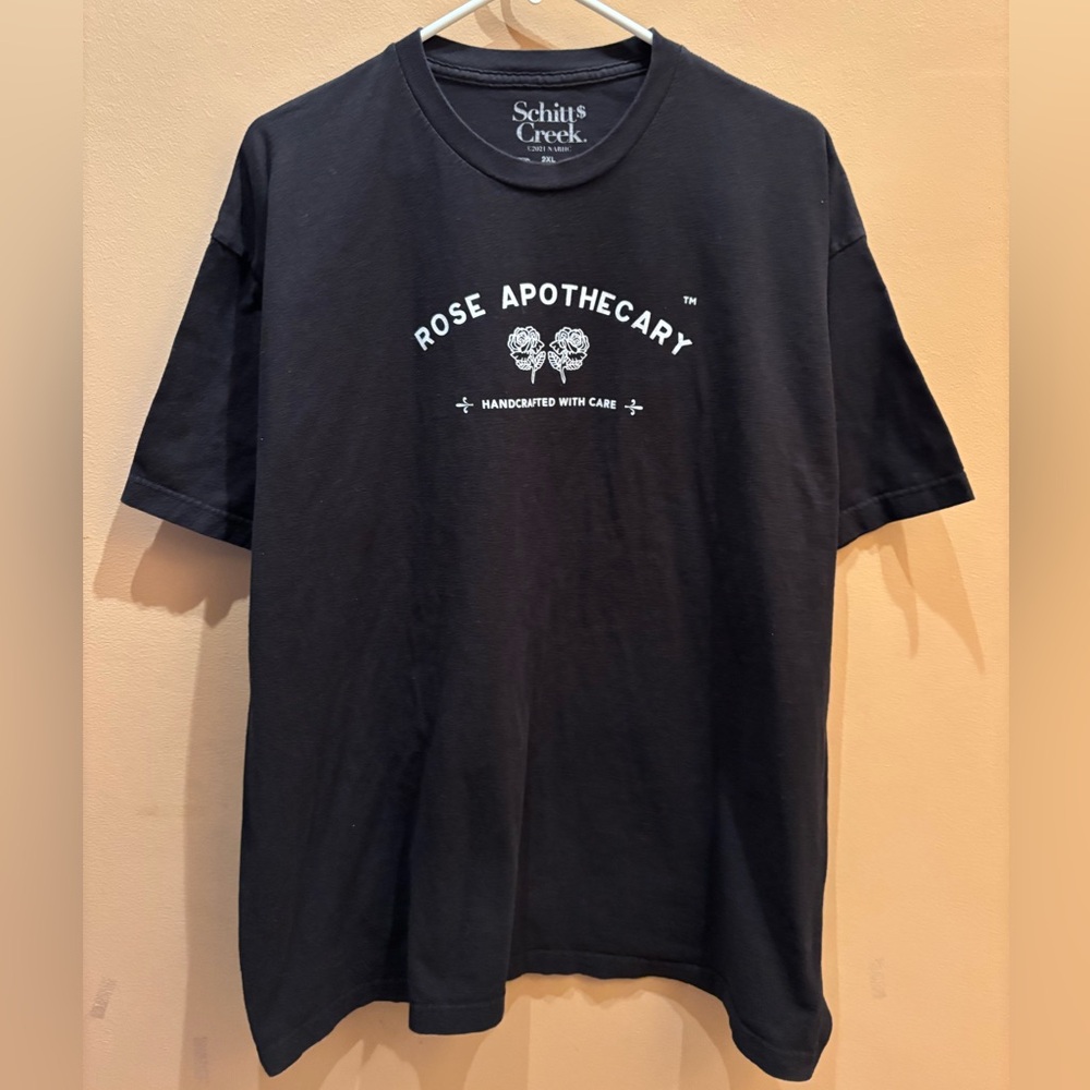 Schitt's Creek Rose Apothecary t-shirt Size 2XL Rose Apothecary logo